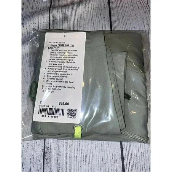 Lululemon Women's Cargo SHR Hiking Shorts 8" 2 Laurel Green LRLG Carabiner Loop - Picture 6 of 11